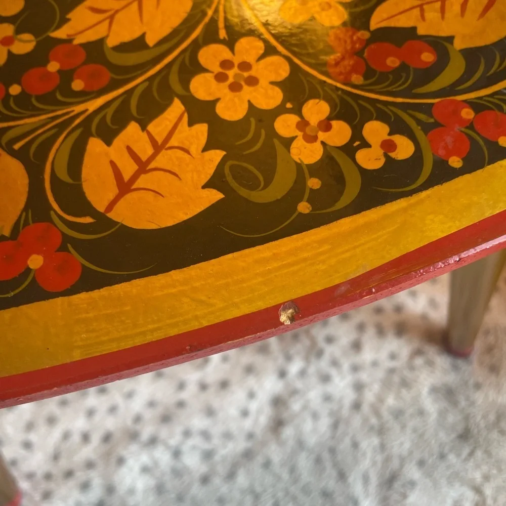 Taburetka, vintage hand-painted Xoxloma stool, USSR, 1970s